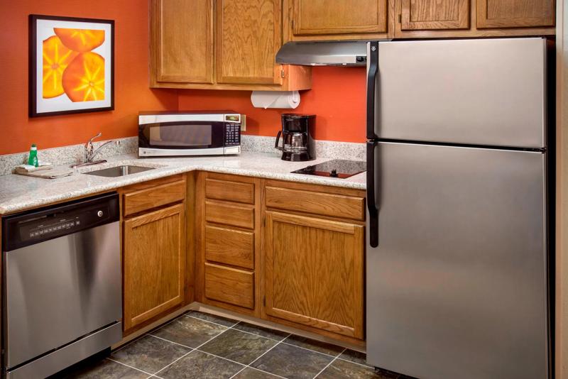 SES_AllentownBethlehem_GuestRoom_5 - 97B93E65-BD69-4C23-AF4BD0140490A934