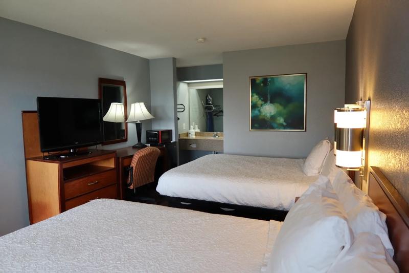 ABVI_YukonOklahomaCityOK_GuestRooms_Two Queens_Room Amenities - 9A0CF0FE-C1BF-4275-852E73F8D4B2FA4B