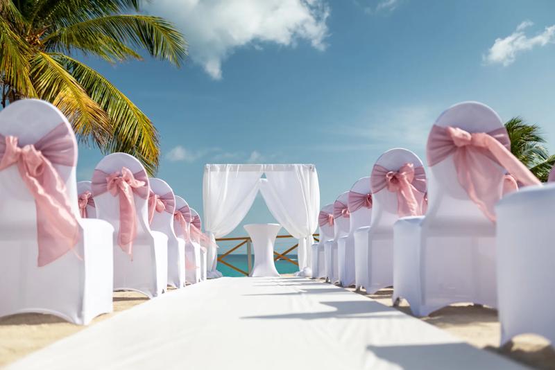 SHR_SintMaarten_Wedding-Ceremony-The-Sands-25