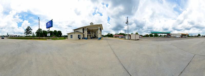 ABVI_MonroevilleAL_Exterior_360 View - 9ED6D644-917D-4418-BC19D6E6B1E86541