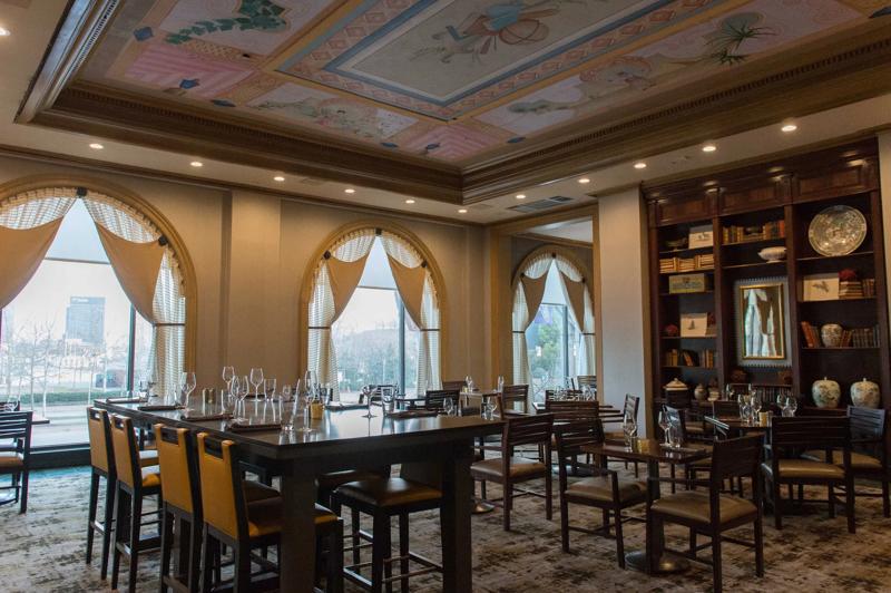 The seating in the Explorers restaurant