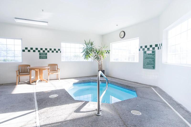 RLIS_McMinnville_Pool - A08C2BC4-905C-4F2E-82E1520769A746F4