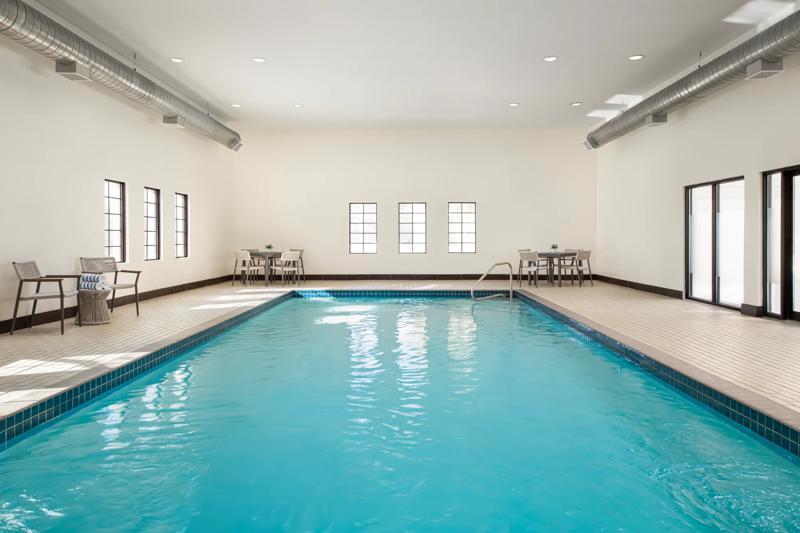 SES_TorontoMarkham_Amenity_IndoorPool - A0F231AC-7418-42C1-B2970947B7A6F8C6