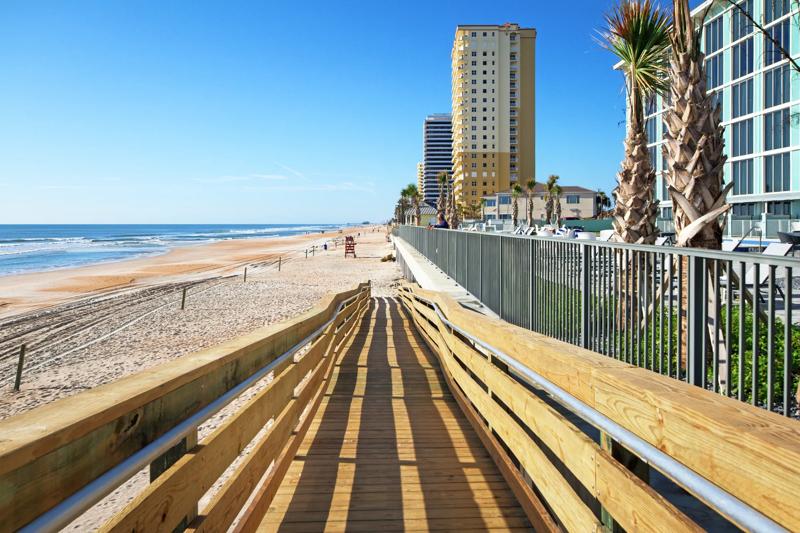 Hotel Near Daytona Boardwalk Amusements