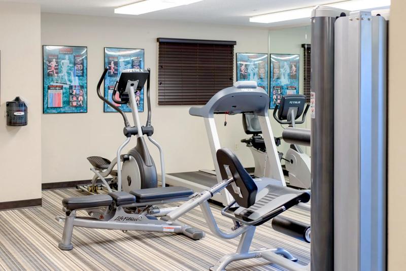 SIM_PittsburghAirport_Amenities_Fitness Center - AB80B183-2F84-4B51-8899480472C773DE