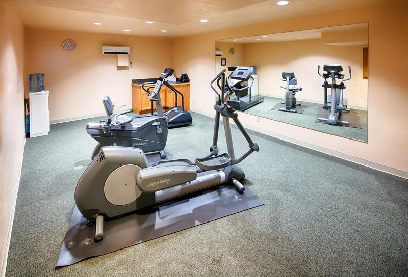 RLIS_Missoula_Gym - B1263D2D-EC6C-42C1-AEFAE8C7E1CAEB65