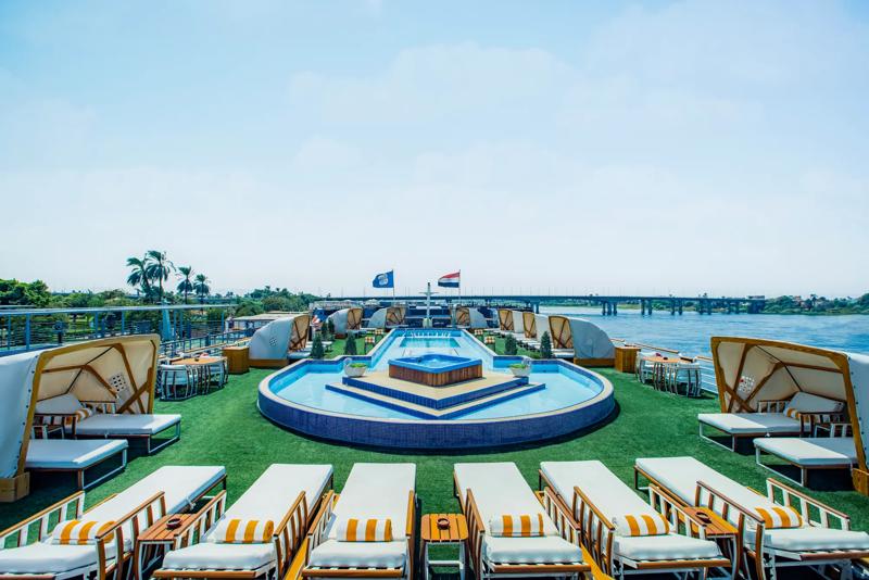 Outdoor Pool & Sun Deck