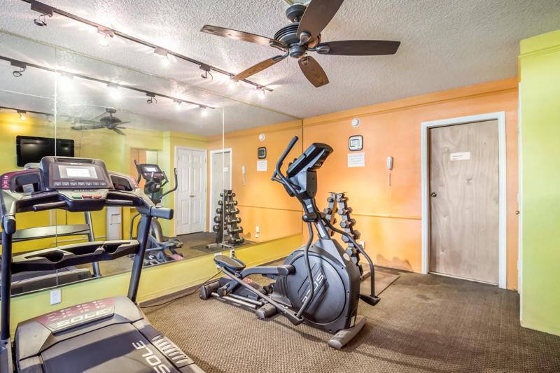 ABVI_DenverCO_Amenities_Fitness Center - B776CDD1-14D5-40A0-B78DA12465C3F486