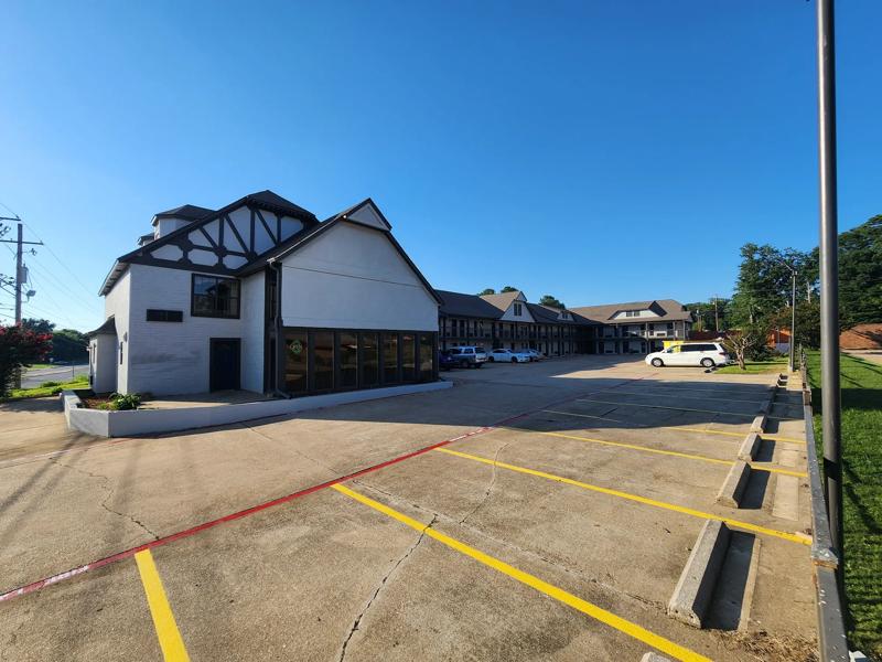 ABVI_Longview_TX1384_Exterior (3) - B7808465-6A02-455C-96F6D9DCE04CAB02