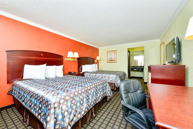 ABVI_FtWorthTX_GuestRooms_Two Queens_Room - B8A7D87A-EB0B-477F-83173F804630CBE1