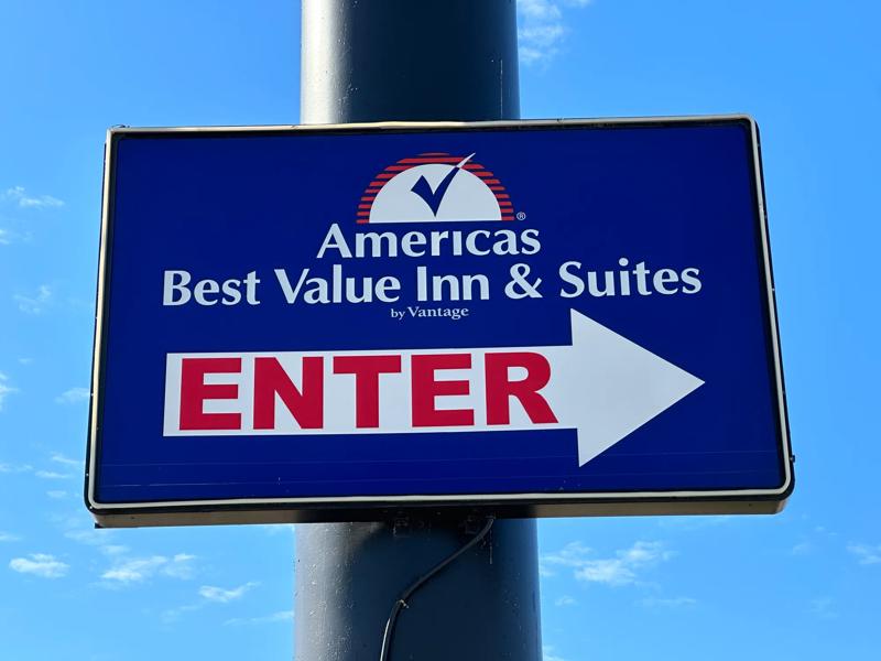 ABVI_GrovesPortArthurTX_Exterior_Sign.jpg - BD9718AB-3E14-4244-921A9C94D419BEE3