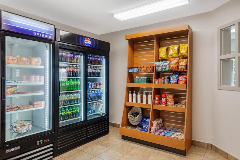 Amenities & Features