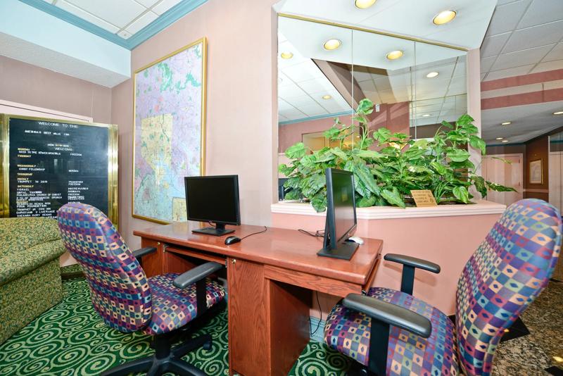 ABVI_BaltimoreMD_Amenities_Business Center - C46DD5BB-8284-431D-8A664D21A393A7B4