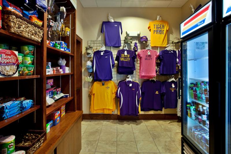 SES_BatonRouge_Lobby_1 - C54E1639-D59A-4707-A7B76EEC076CFCE2