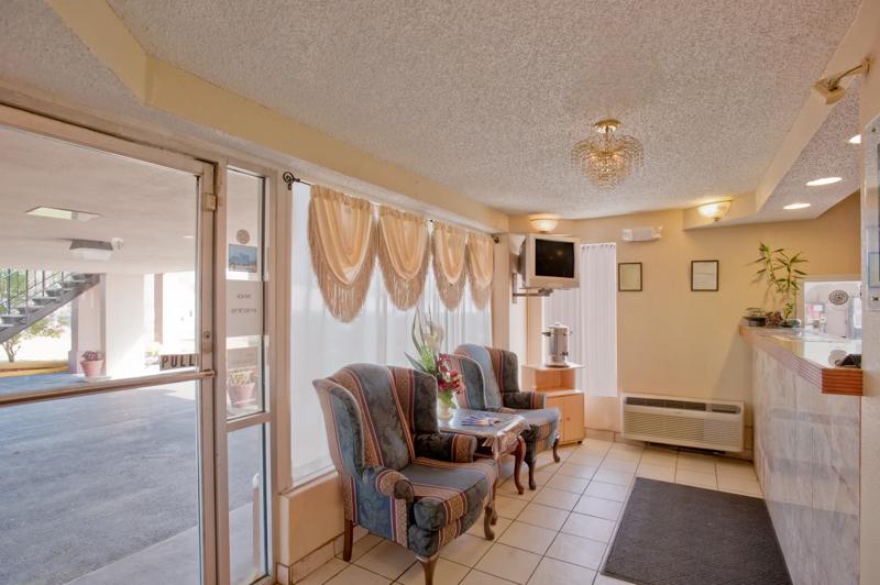 ABVI_SavannahGA_Lobby_Seating - C6E0716D-4810-4829-B6DFA44B558F3E5B