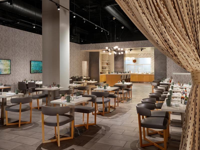 SHR_RedondoBeach_Dining_Sol_BreakfastArea