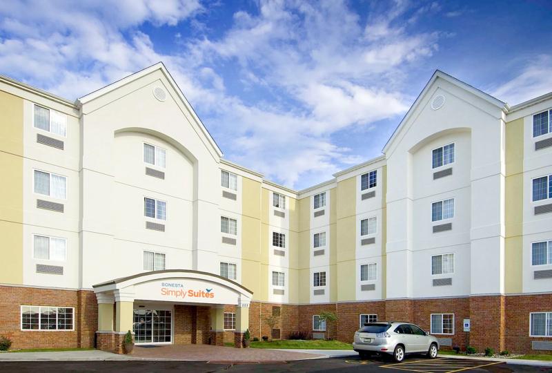 Sonesta Simply Suites Plano Legacy West