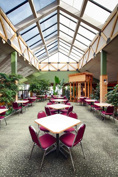 RLH_Kalispell_MTKALS_Atrium - CD07A4BA-B665-49D8-8B4FF3B86BB16251