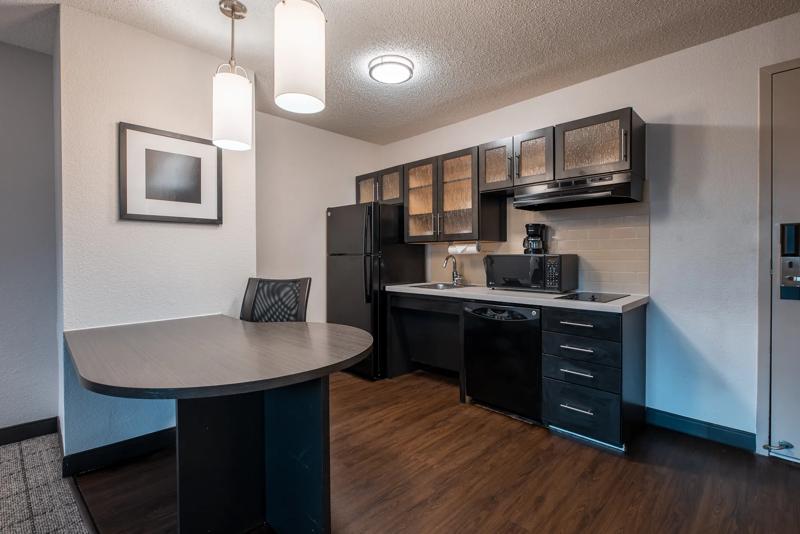 SIM_DallasRichardson_GuestRooms_Two Queens_Kitchen - CEB940DA-D2BE-431C-B399982ECA81DFDE