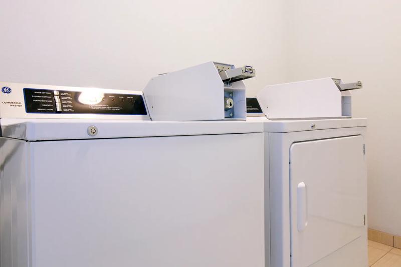 ABVI_SulphurLA_Amenities_Laundry - CF23ADEC-B269-4C21-A8854FB5F81D8423