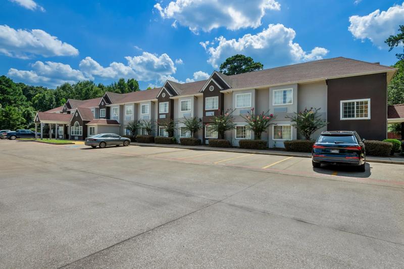SEH_Longview_TX6683_Exterior_2