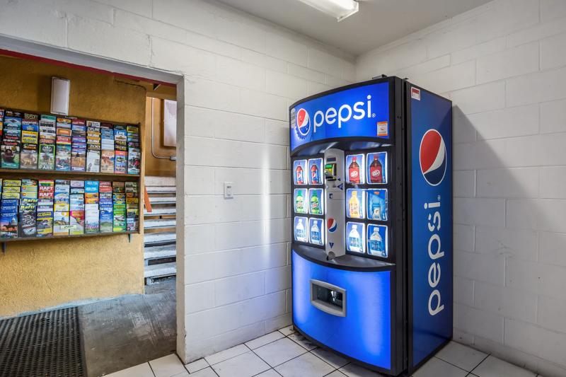 ABVI_DenverCO_Amenities_Vending - D5209AD5-C3A9-44B6-8CD1ED2000387F7A