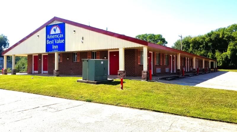 ABVI_ArkansasCityKS_Exterior_Side - D5792C32-EBC5-4894-B15B01211A6E6559