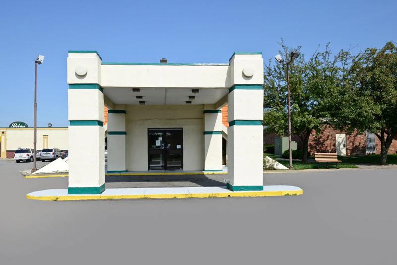 ABVI_PhillipsburgNJ_Exterior_Entrance - D7A53699-1DFC-4CE7-A560F23612CEED6E