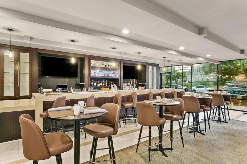 SHR-Baltimore-Restaurant-3 - D8082F71-0E82-4D28-8A8780F07A88B091