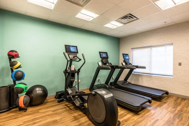 SEL_DallasRichardson__FitnessCenter - D8603D38-37BA-4043-997222B3436A4960
