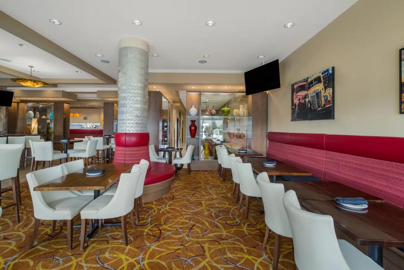 Mod_Hotel11_Lounge_1 2 - D9705B64-ECFD-412E-B24F626D9D08E559