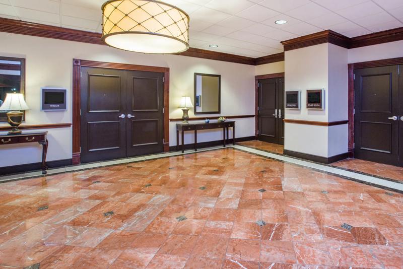 SHR_AtlantaAirportNorth_Meetings_PrefunctionArea_3 - D9F640A0-040B-483D-8F20CCEDBF1F5F00
