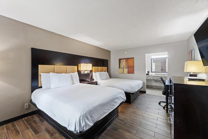 ABVI_FtWorthHurstTX_GuestRooms_Two Doubles_Room - DA3515FF-B556-4545-99A700022F61C47B