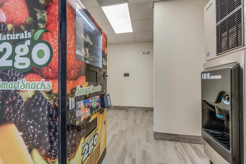 RLIS_Katy_Vending Machine - DD33604A-0A9E-4081-B39C5540C010F169