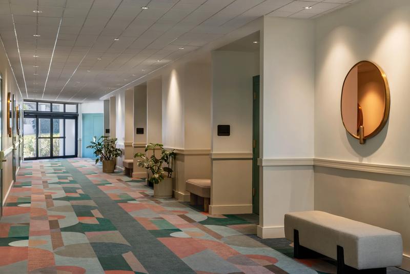 SHR_MiamiAirport_Meetings_FoyerArea