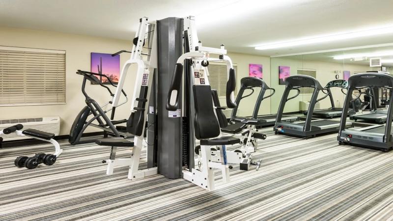 SIM_ChicagoWaukegan_Amenities_Fitness Center - DFD0843F-C651-4AA2-BAC9A2B1C6EBC82D