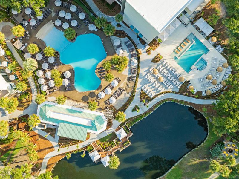 SHR_HiltonHeadIsland_Exterior_AerialView_2(1) - E1FE12E2-DD80-41B1-9ED1CB97FD4D622F