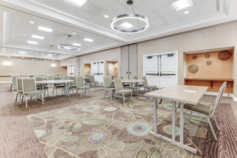 SHR_AnaheimResortArea_BallroomPacifica_1 - E47256C9-C0CB-4C9B-9C710FADFEE92611