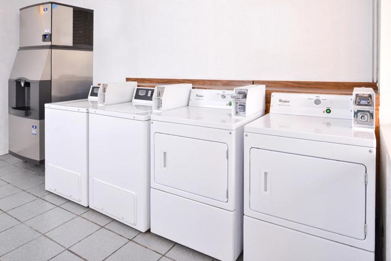 ABVI_CluteLakeJacksonTX_Amenities_Laundry - E5B89916-44E4-4A3A-A9DD32FC05531ACC