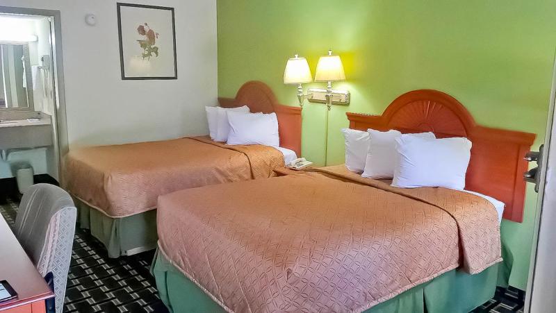 ABVI_AndersonSC_GuestRooms_Two Doubles_Room - E66068A9-950C-4E3B-8C919A3C3AC737AC