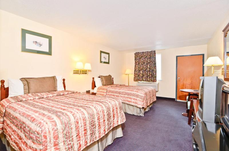 ABVI_StGeorgeSC_GuestRooms_Two Doubles_Room - E6A3AD24-D133-47C3-9EFB25B383D95B63