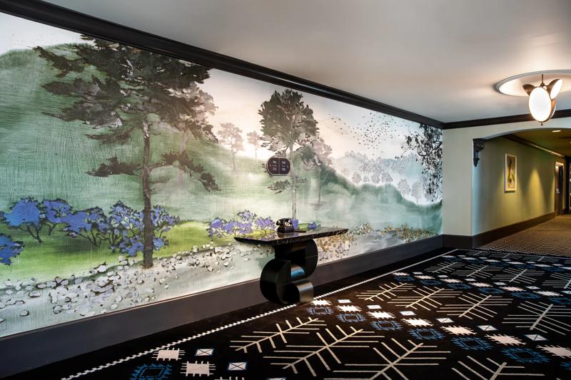 An angled view of the navigation in the hallways of the hotel