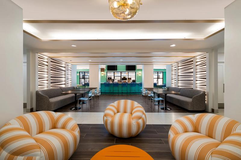 SES_OrlandoInternationalDrive_Lobby_2 - EBB1DB5D-B1CA-42F0-8545C1AE62640865