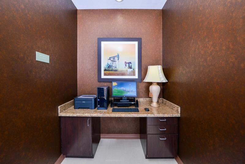 ABVI_CueroTX_Amenities_Business Center - EC4D0B91-9AFC-417B-8A63CD997D0E72DC