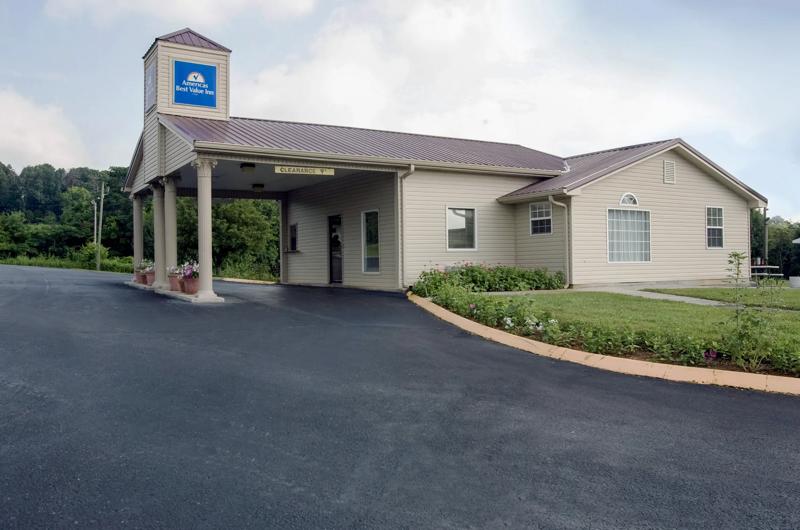 ABVI_LoudonLenoirTN_Exterior_Front - EC5EAD39-D3B2-4E3A-B81CCFE84AE62FC9