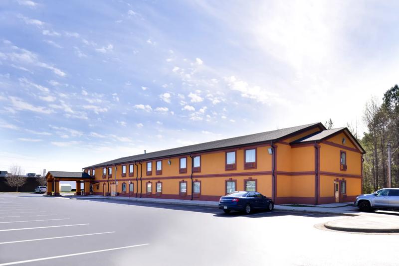 ABVI_AlbemarleNC_Exterior_Side - ED65C1D7-E730-49B2-8780694CEABFAD76