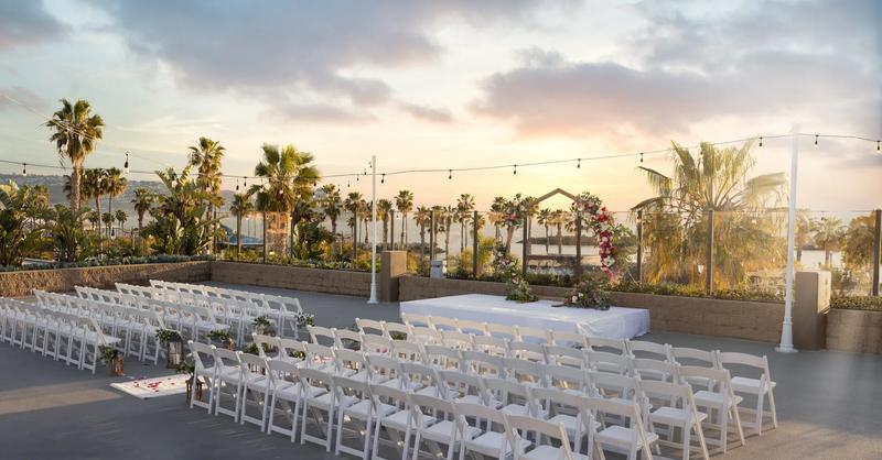 SHR_RedondoBeach_Weddings_HarborTerrace_Ceremony
