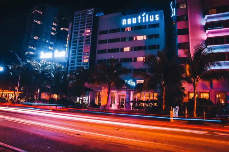 Hotel on Collins Ave, Miami