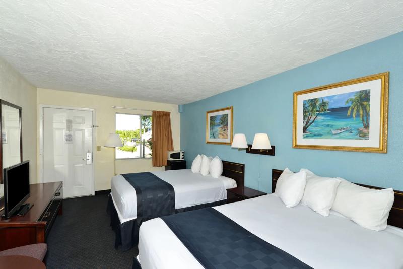 ABVI_BradentonSarasotaFL_GuestRooms_Two Queens_Room - F7A1FB81-37AA-400B-98E26151B9BE8500
