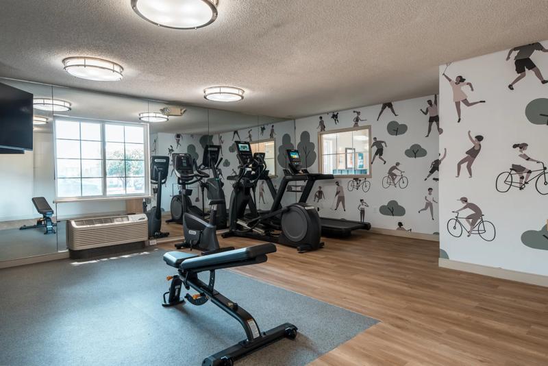 SIM_Brand_Amenities_Fitness Center_Exercise Machines - F7A72E46-29A7-4D06-B77B4B245EDB5DFF